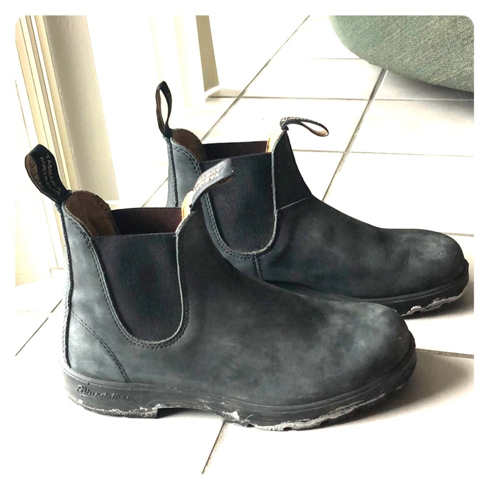 Blundstone Rustic Black 7.5 Mens or 8.5/9 Womens